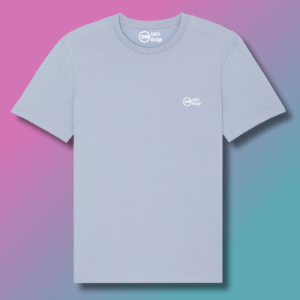 T-shirt DM CATHOLIQUE en couleur bleue ciel sur www.dmsacredesign.fr