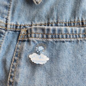 Pin's Catholique design Best mom ever est céleste sur www.dmsacredesign.fr